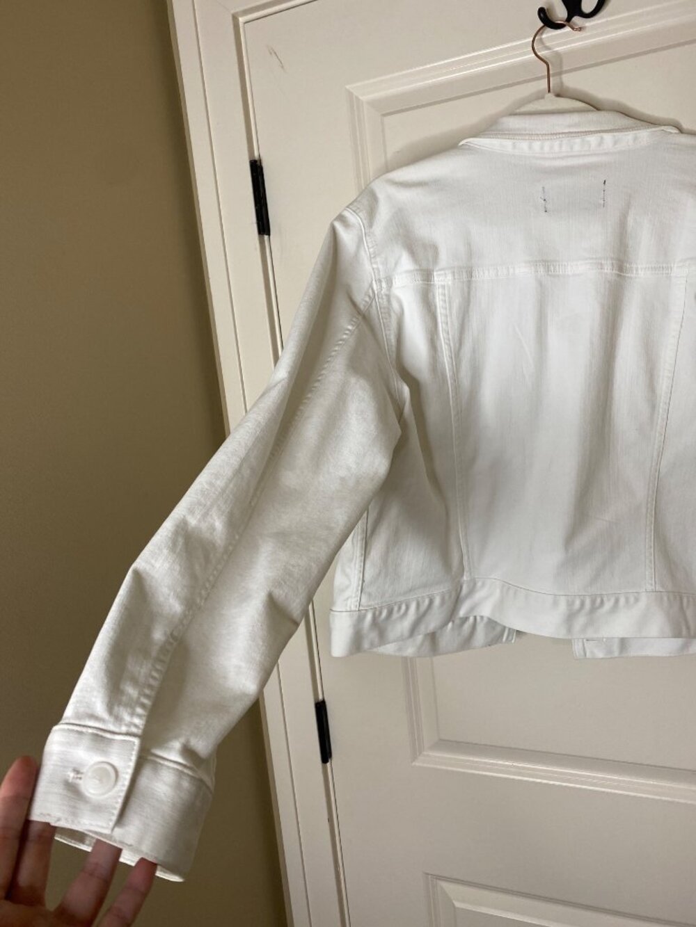 Ann Taylor Womens XL White Denim Jacket Stretch Button Front Trucker Coat - Picture 7 of 7